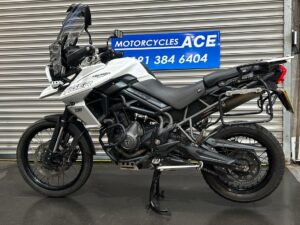 Triumph Tiger 800 XCA